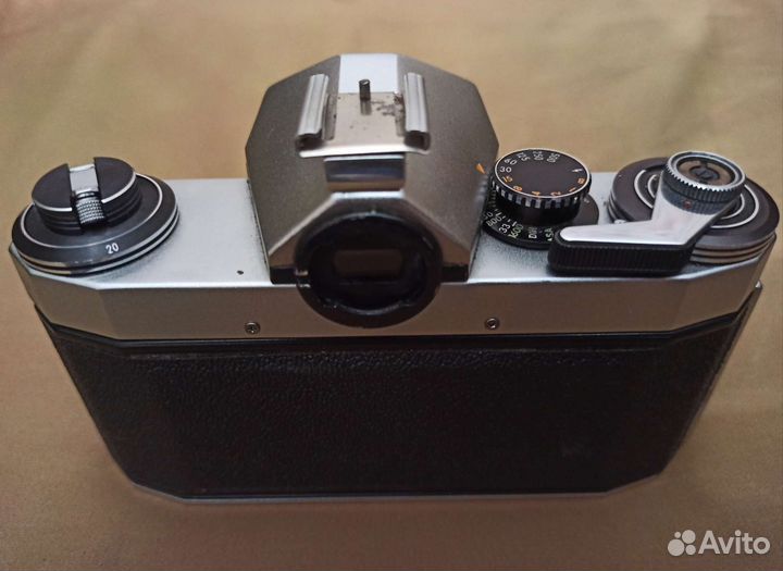 Плёночный фотоаппарат Praktica, фэд