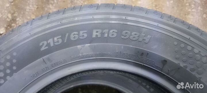 Kumho Ecowing ES31 215/65 R16 98H