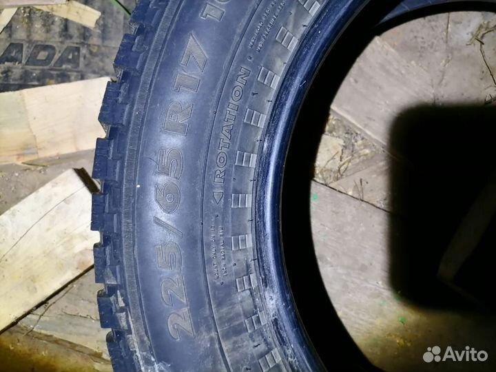 Nokian Tyres Hakkapeliitta 5 SUV 225/65 R17 106T