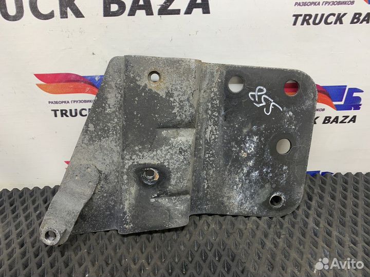 Кронштейн радиатора Scania 5-series