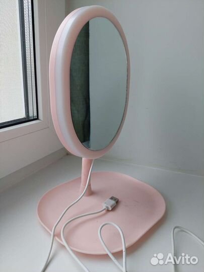 Зеркало косметическое с подсветкой