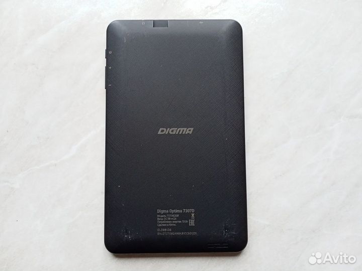 Планшет Digma Optima 7307D