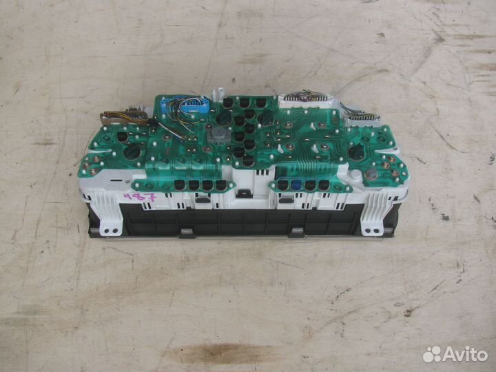 Щиток приборов Toyota MarkII Chaser Cresta GX90