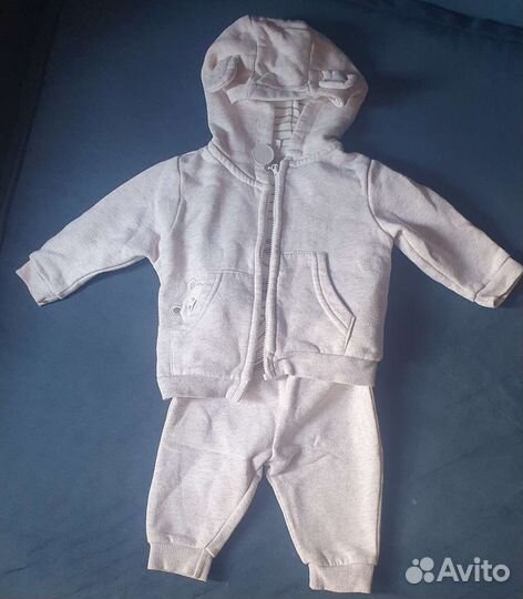 Костюм тройка