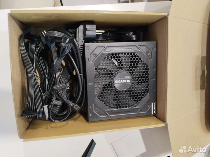 Блок питания gigabyte GP-P850GM, 850Вт, 80 + gold