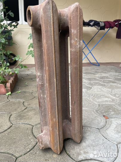 Батарея чугунная