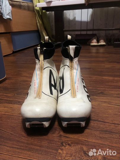 Лыжные ботинки rossignol классические