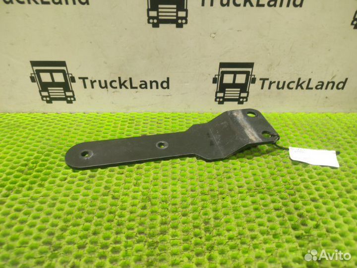 Кронштейн шумоизоляции двигателя задний правый Man