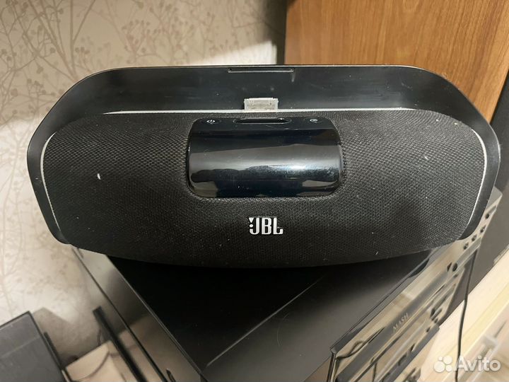 Колонка jbl