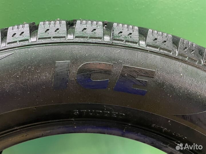 Pirelli Formula Ice 215/60 R16