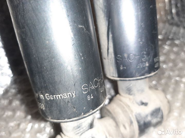 Задние амортизаторы Мерседес W211