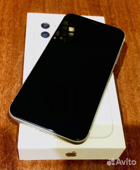 iPhone 11 64gb белый