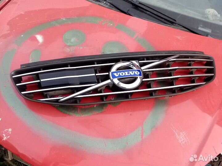 Решетка радиатора Вольво XC60