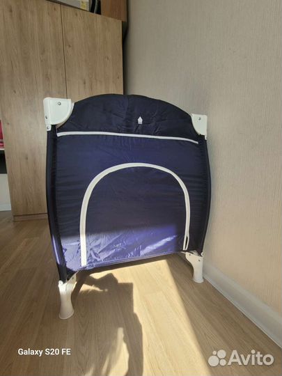 Манеж детский складной