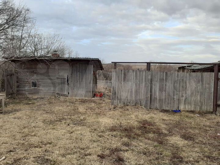 Дом 27 м² на участке 17 сот.