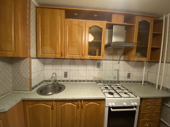 2-к. квартира, 50 м², 2/9 эт.