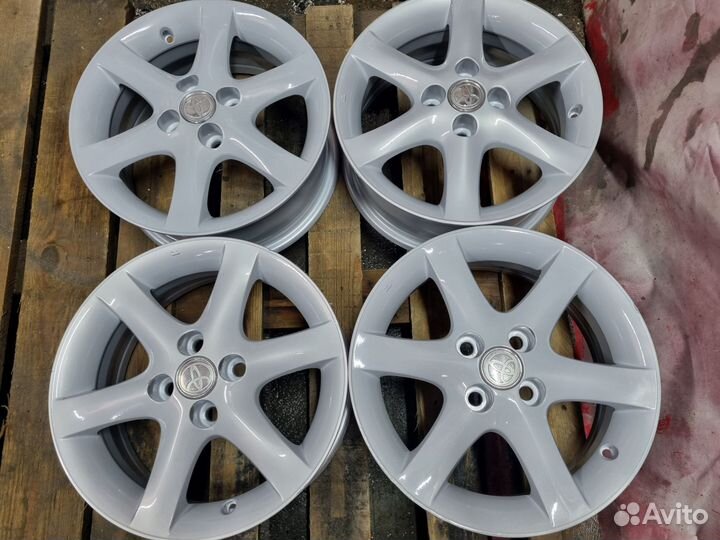 Оригинальные литые диски Toyota