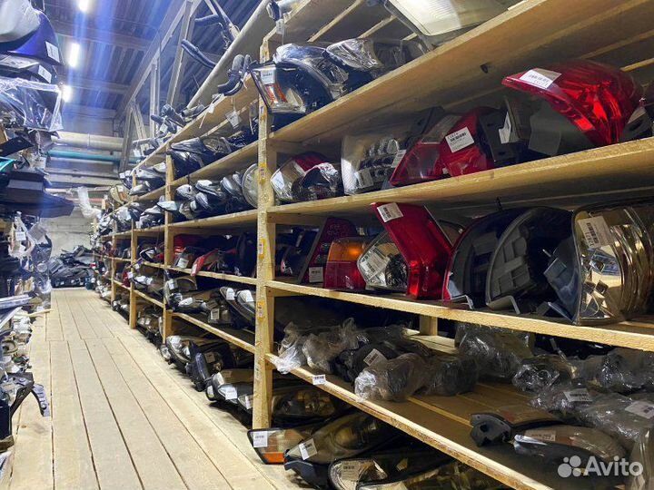 Стоп-сигнал задний левый Honda Fit Aria GD8