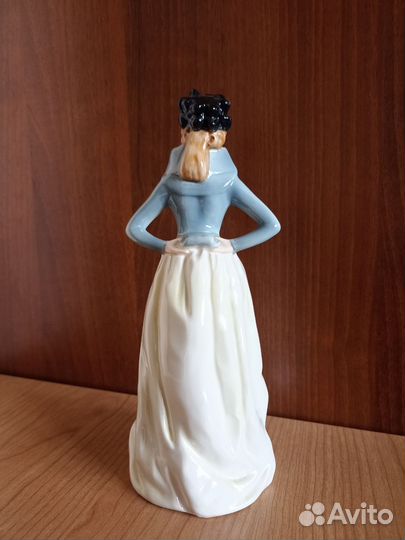 Статуэтка фарфоровая Гëбель Goebel