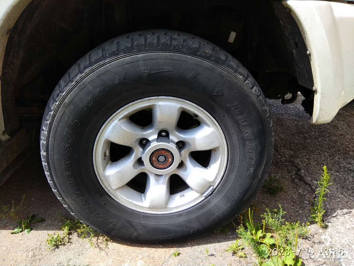 R16 Dunlop Grandtrek SJ6 275/70, PCD 6x139.7 DIA 110