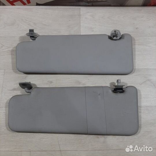 Козырек солнцезащитный LADA Largus 2013