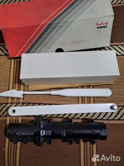 Доводчик дверной dorma TS71 size 3/4, 100 кг белый