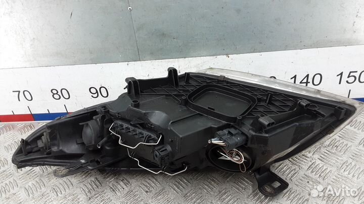 Фара правая Renault Megane 3 2011