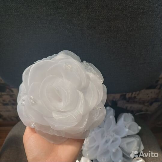 Банты для волос белые