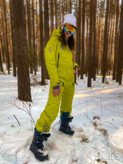 Комбинезон горнолыжный\сноубордический