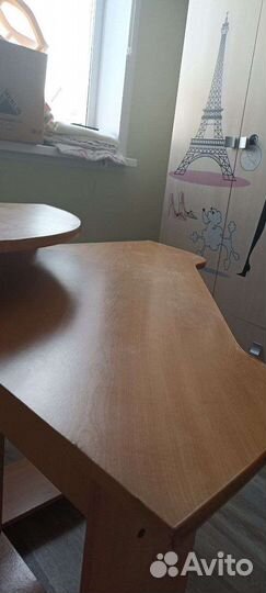 Компьютерный стол