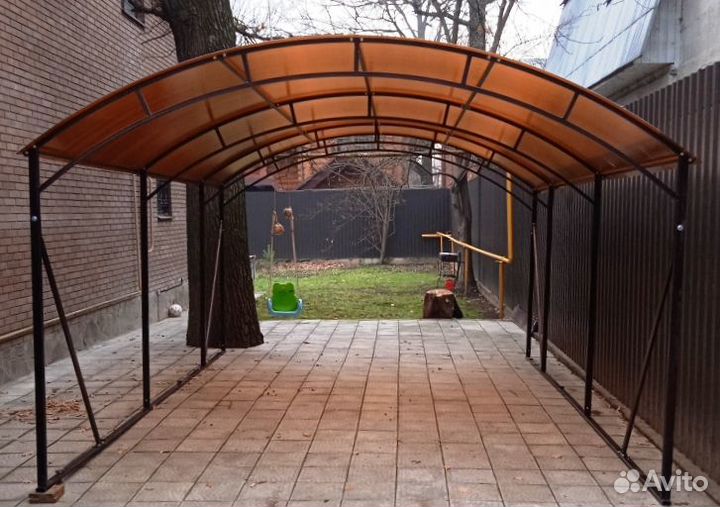 Нaвес пpактичный из поликарбоната 3,60 x 6,00м