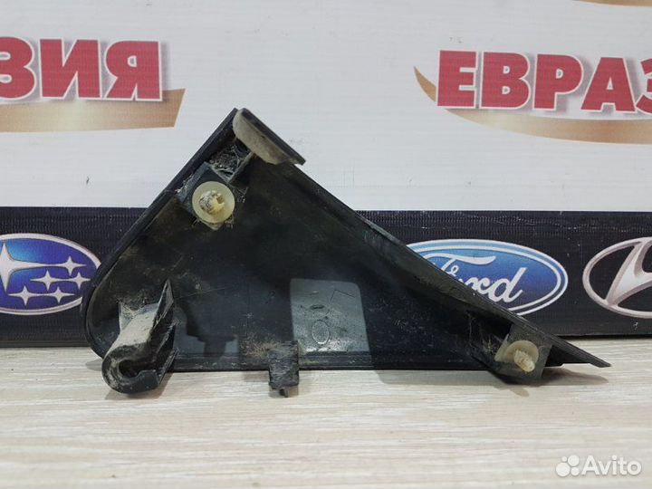 Уголок зеркала левый Honda Stepwgn RF7 K20A 2004