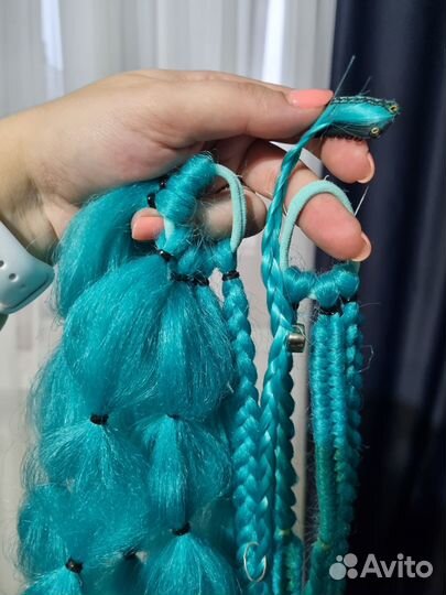 Хвосты на резинке из канекалона