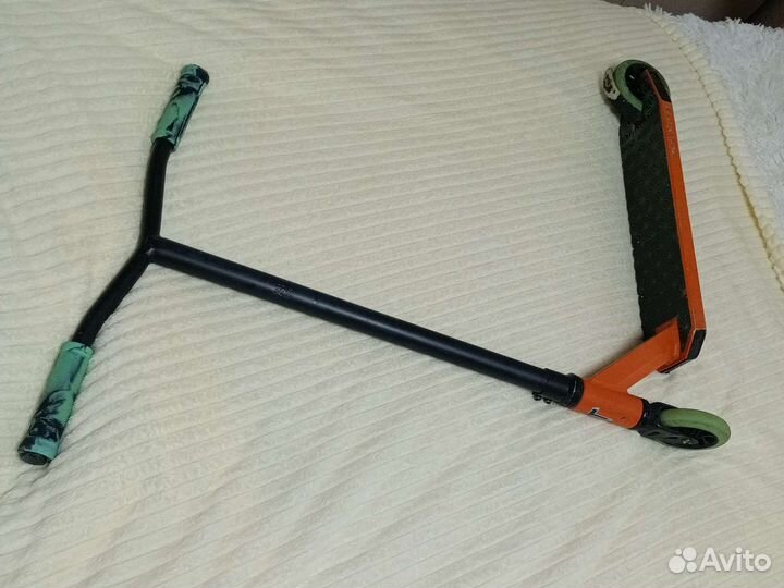 Трюковой самокат