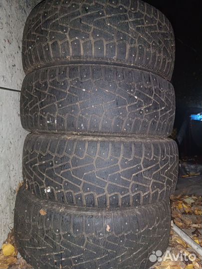 Pirelli Ice Zero 2 205/60 R16 96V