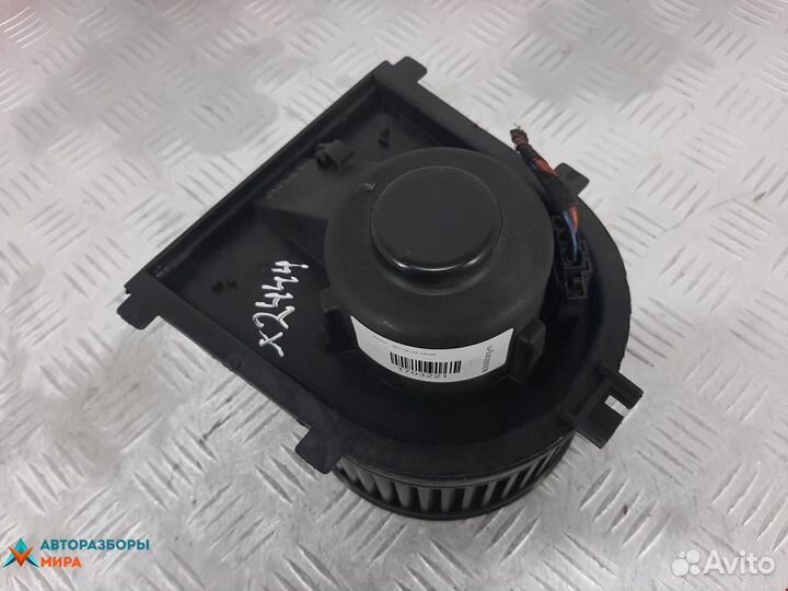 Моторчик печки Volkswagen Golf GTI 4 2001