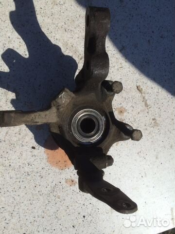 Поворотный кулак Renault Megane 1996-2002