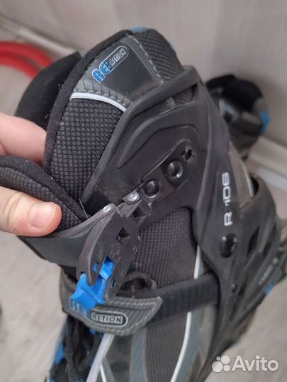 Роликовые коньки