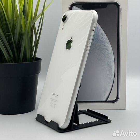iPhone Xr, 64 ГБ