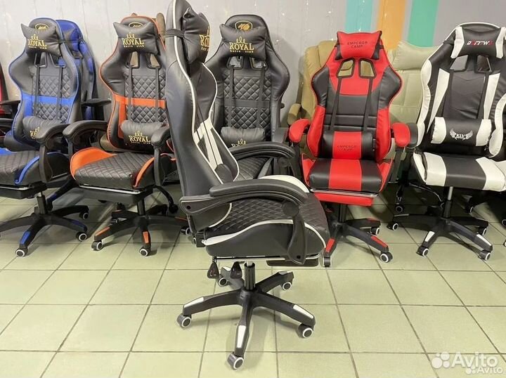 Компьютерное кресло Boss с функцией массажа