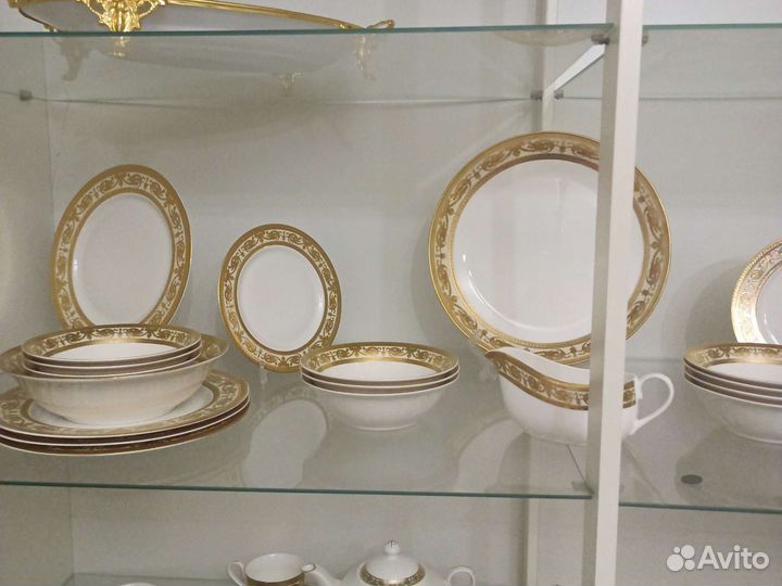 Чайно столовый сервиз на 12 персон