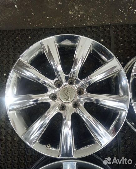 Диски R22 Infiniti Б/у Литые