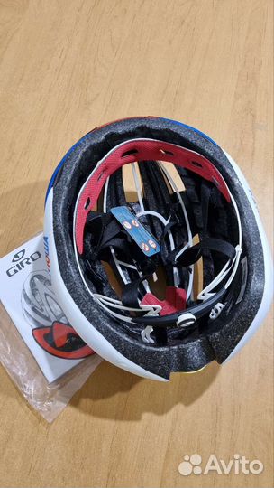 Велошлем giro synthe