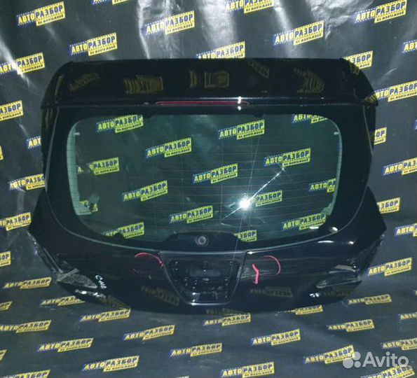 Крышка багажника в сборе со стеклом Опель Астра J