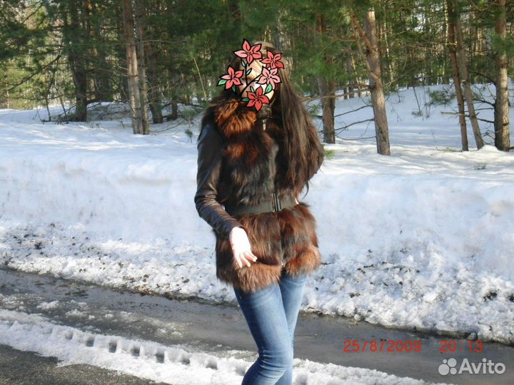 Меховая желетка лиса