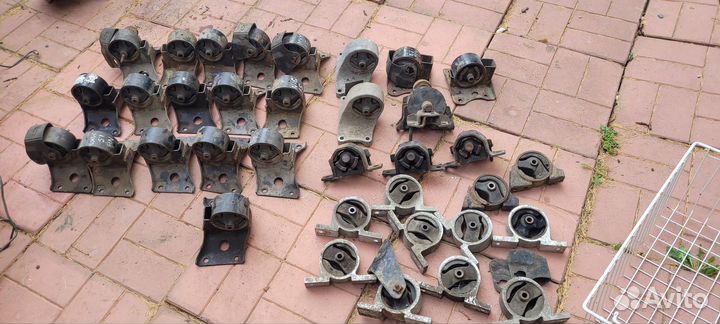 Подушка кпп nissan almera n16