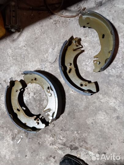 Тормозные колодки задние форд транзит