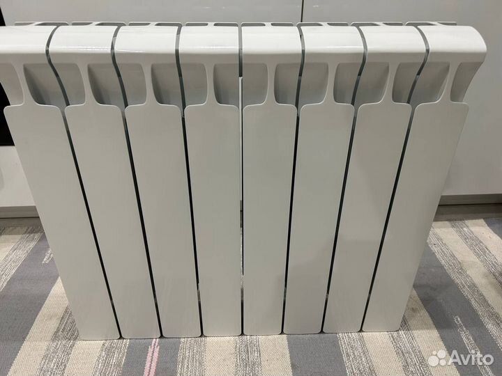 Радиатор Rifar Monolit 500 8 секций белый