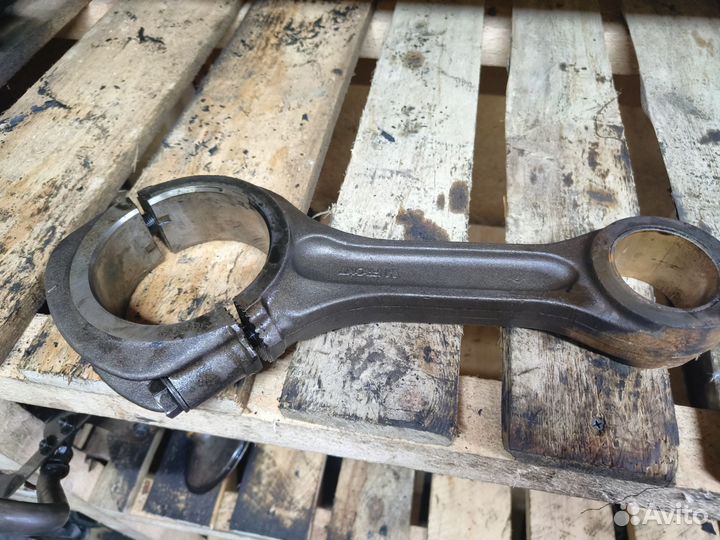 Шатун Volvo F12 TD 122F