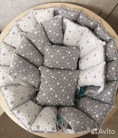 Новые бортики на детскую кроватку